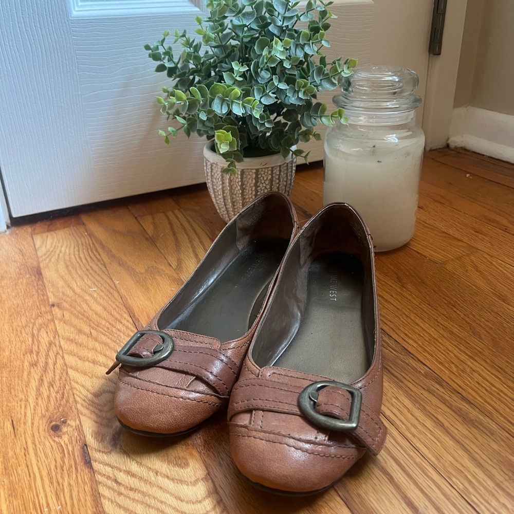 Nine West Brown Leather Buckle Flats